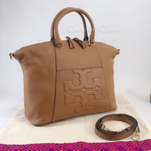 Tory Burch Handbags - Tory Burch Bombe T Slouchy Satchel